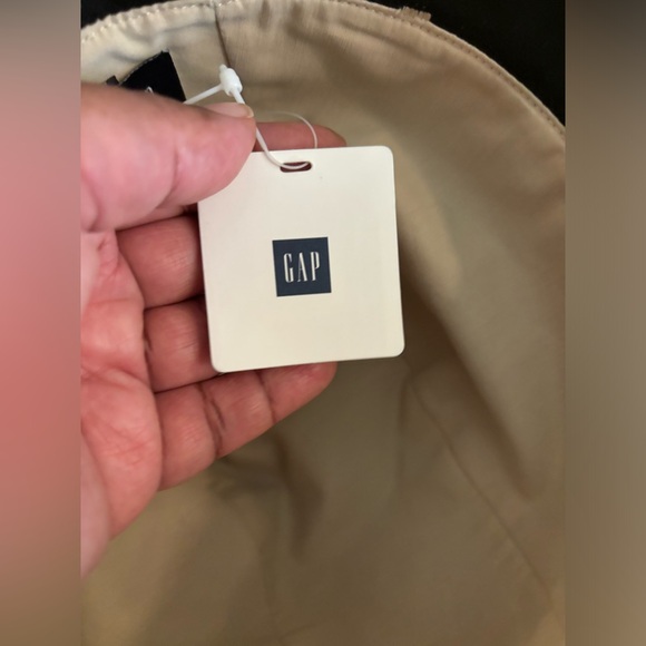 Gap Women’s Hat (S/M) (NWT) - Picture 7 of 7